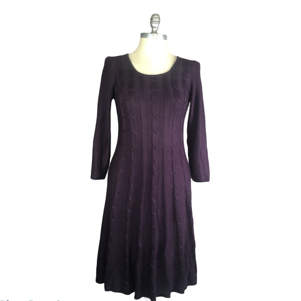 Black Label Evan-Picone long Sleeve Sweater Dress